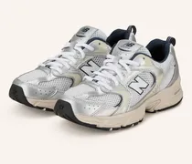 Sneaker 530