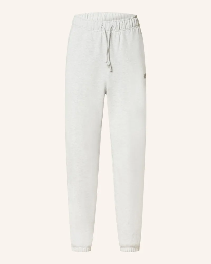 New Balance Sweatpants ATHLETICS Hellgrau