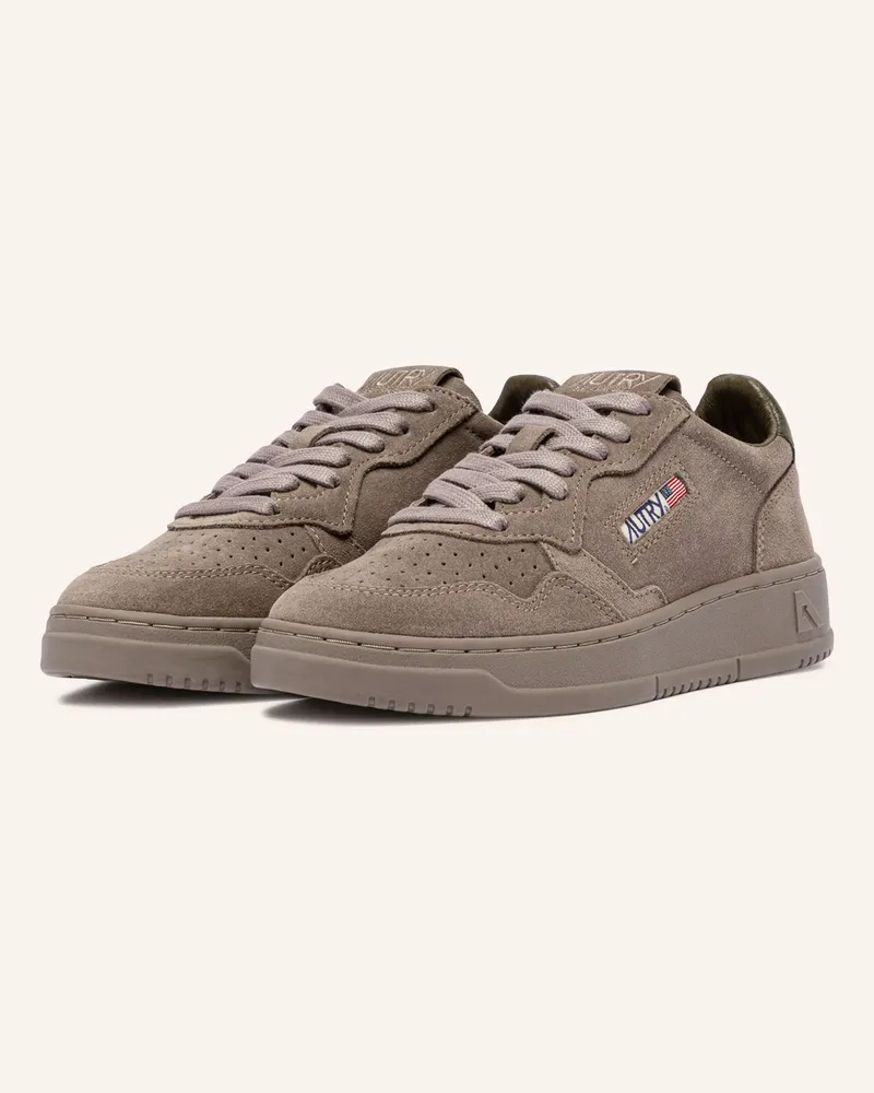 AUTRY Sneaker Medalist Low braun Taupe