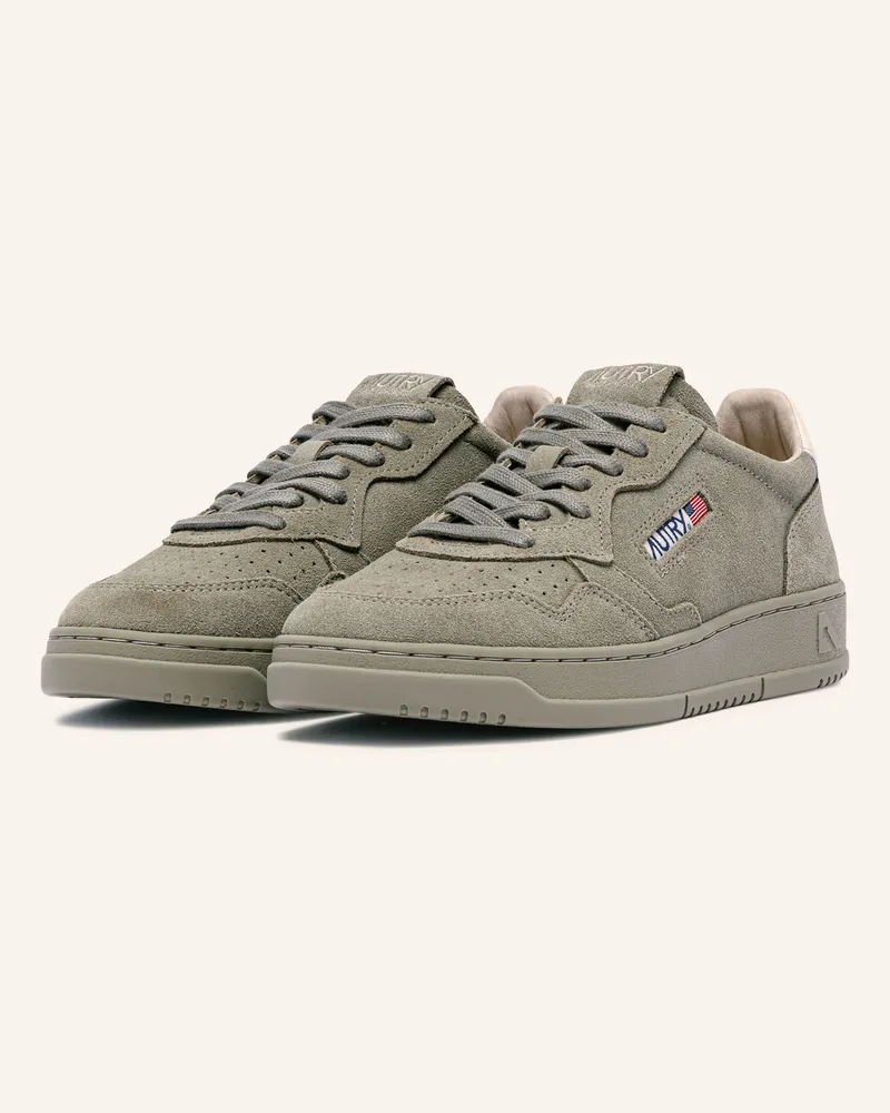 AUTRY Sneaker Medalist Low grau Oliv