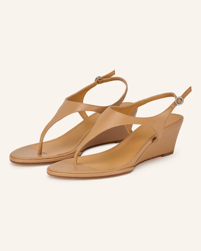 aeyde Zehentrenner Roose braun Cognac