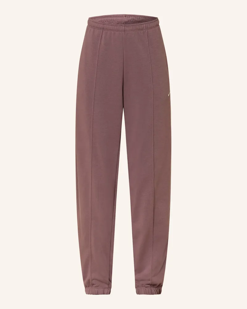 Nike Sweatpants Sportswear Chill braun Braun