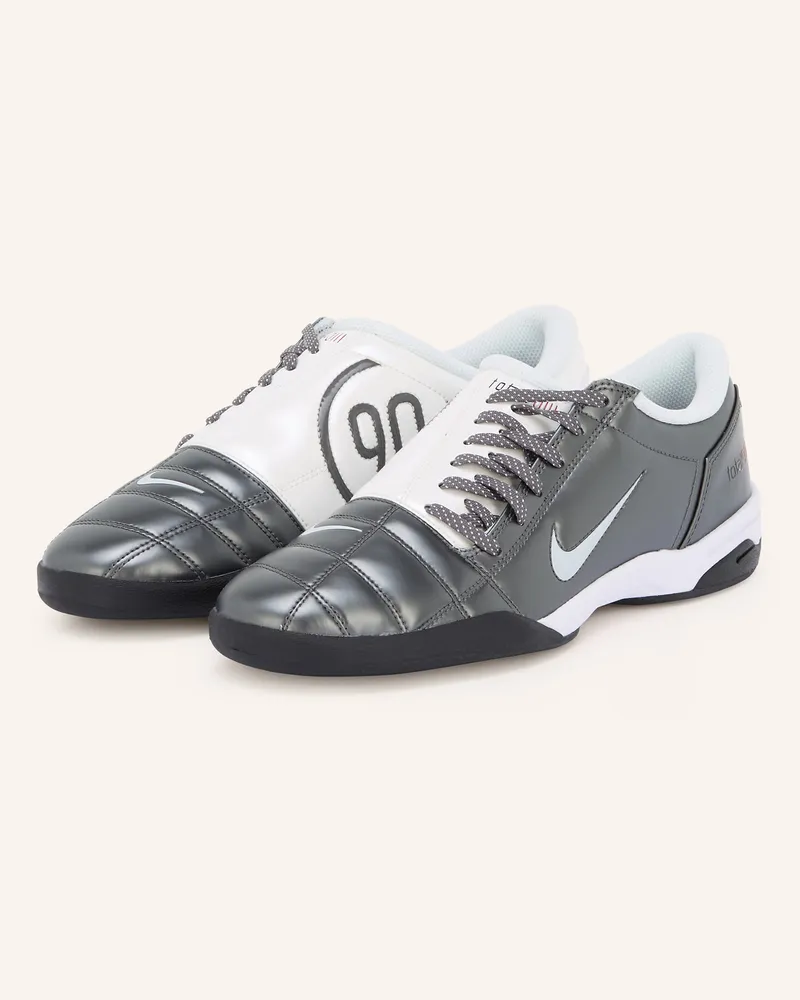 Nike Sneaker Total 90 grau Silber