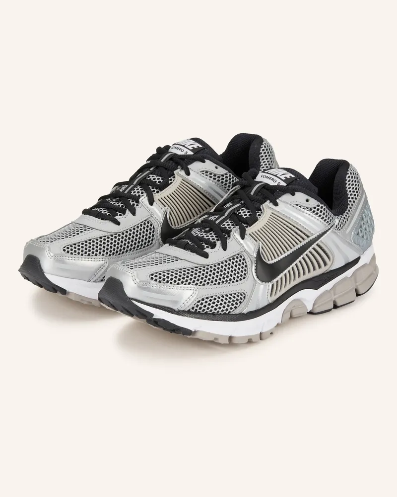 Nike Sneaker Zoom Vomero silber Silber