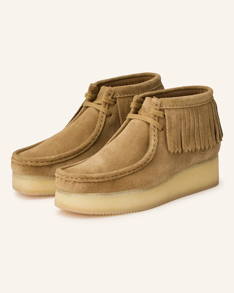 Clarks Desert Boots Beige