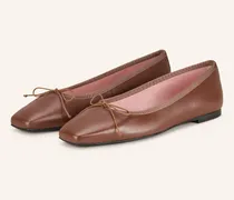 Pretty Ballerinas