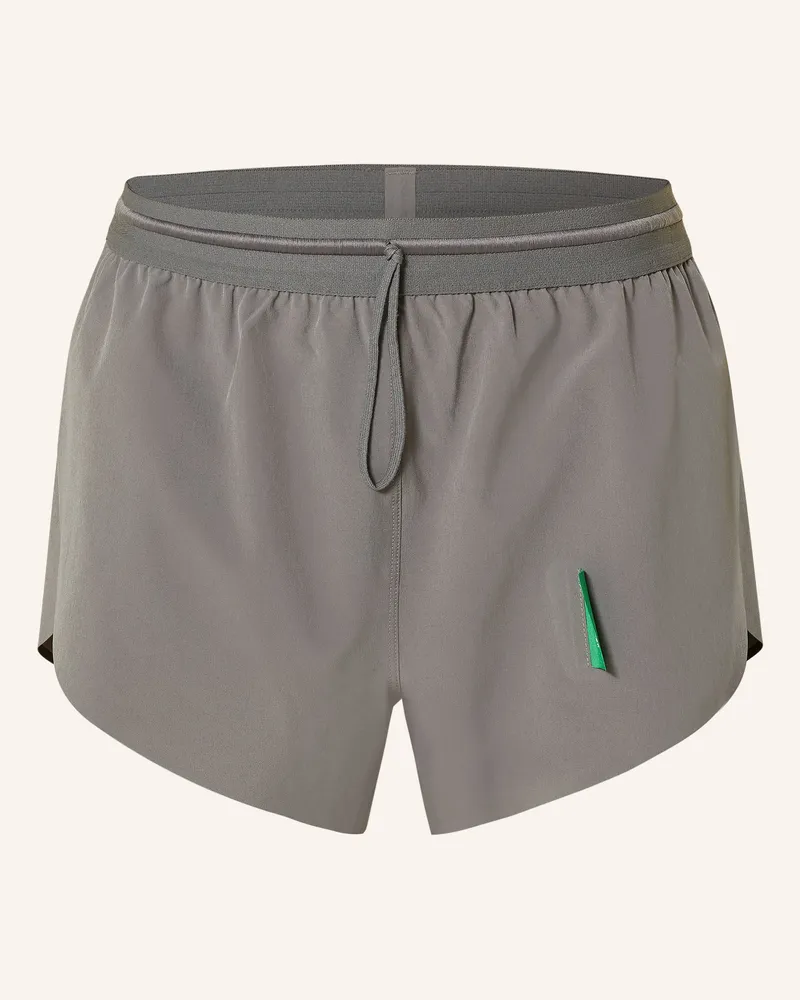 District Vision 2-In-1-Laufshorts Split grau Dunkelgrau