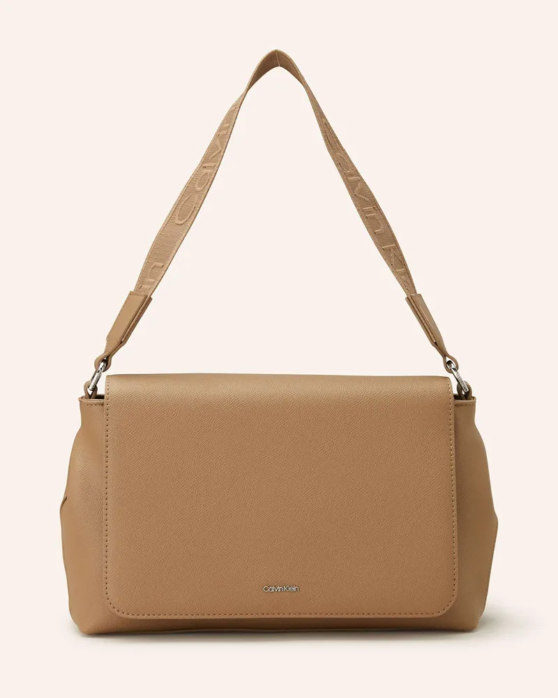 Calvin Klein Handtasche MUST Camel