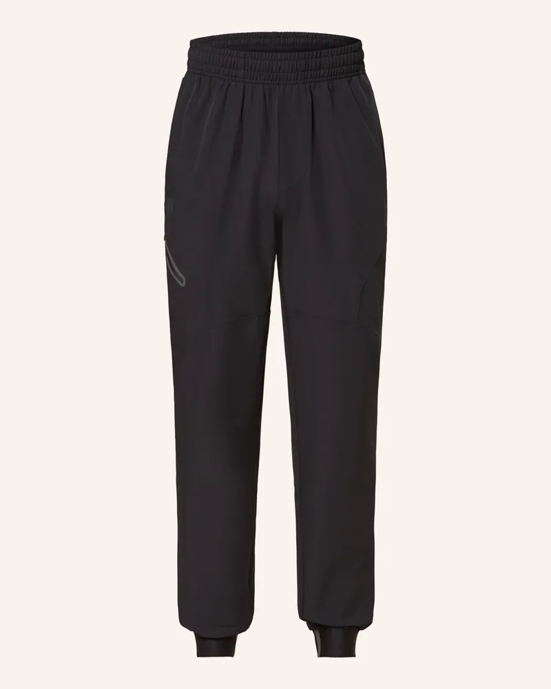 Under Armour Trainingshose UA UNSTOPPABLE Schwarz