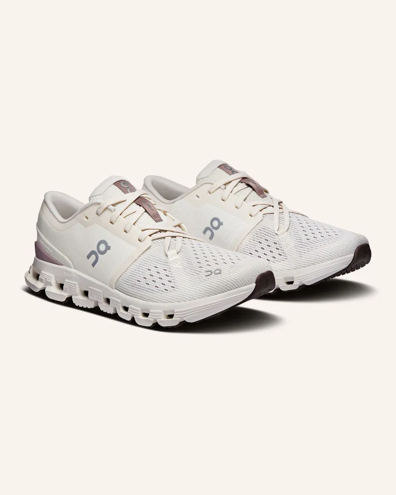 ON Fitnessschuhe Cloud x4 weiss Ecru