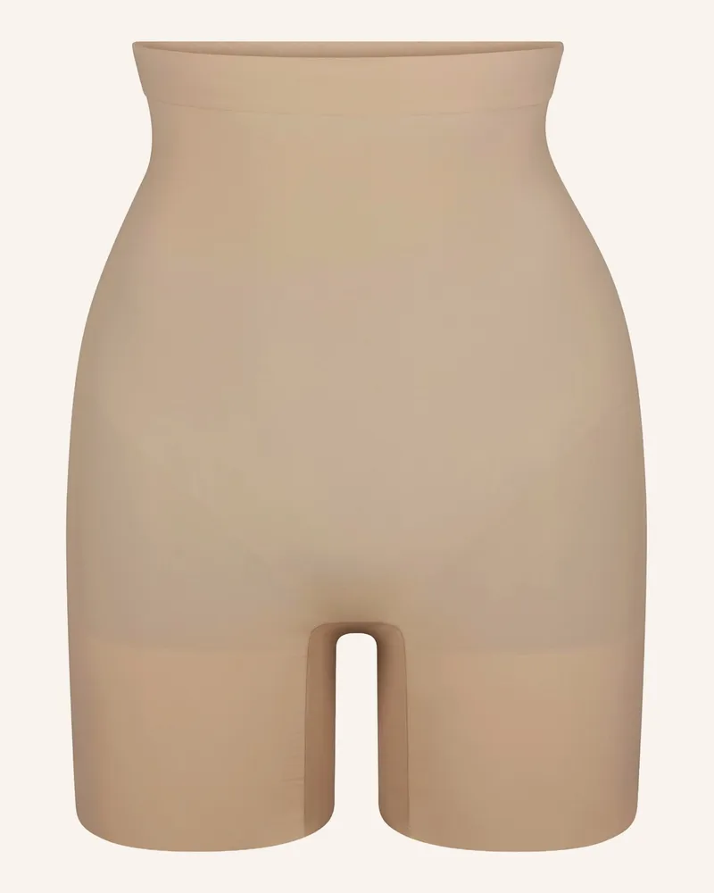 SKIMS Shape-Hose Sheer Seamless beige Clay