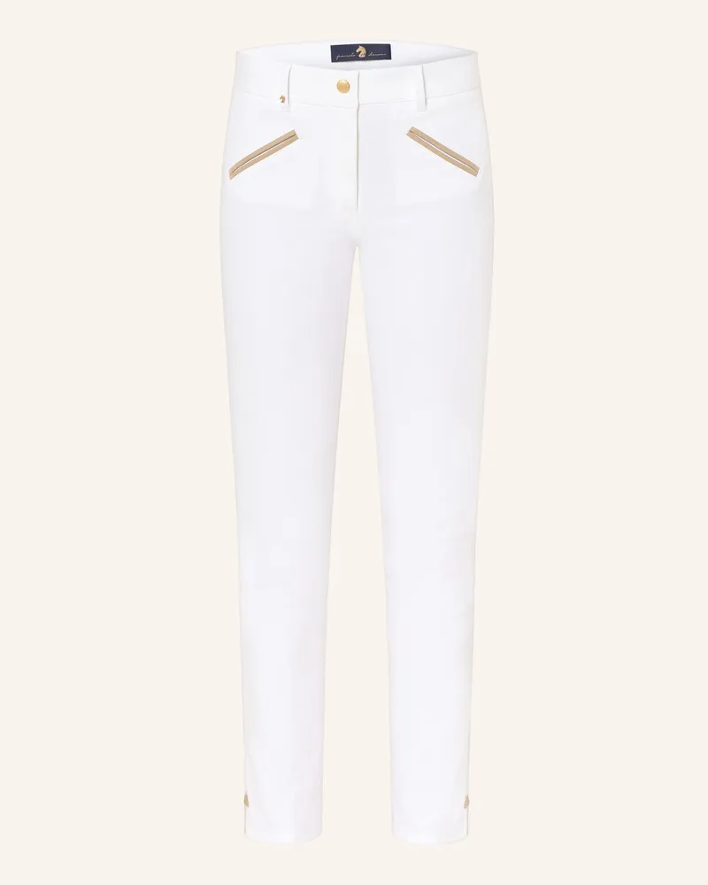 Pamela Henson Hose weiss Weiss