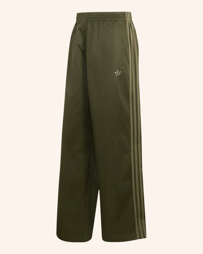 adidas Track Pants Adicolor Sst gruen Oliv