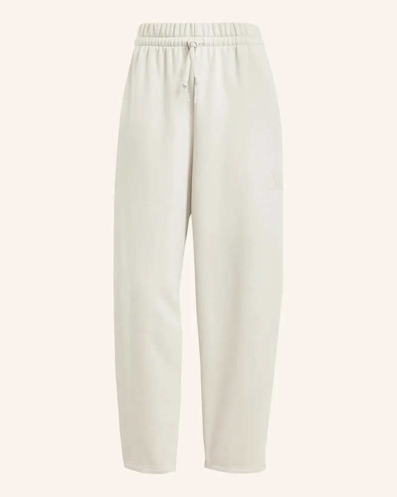 adidas ESSENTIALS CONTEMPORARY LOGO BARREL HOSE Beige