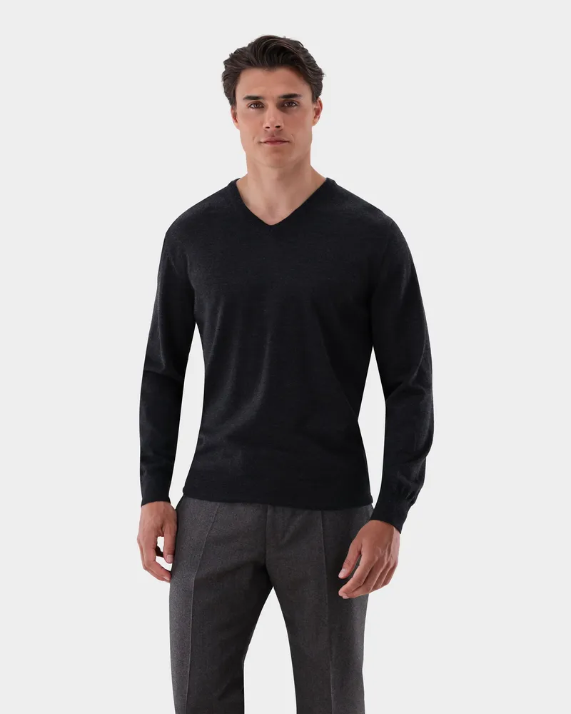 van Laack Pullover mit V-Ausschnitt aus Merzerisierter Merinowolle Grau