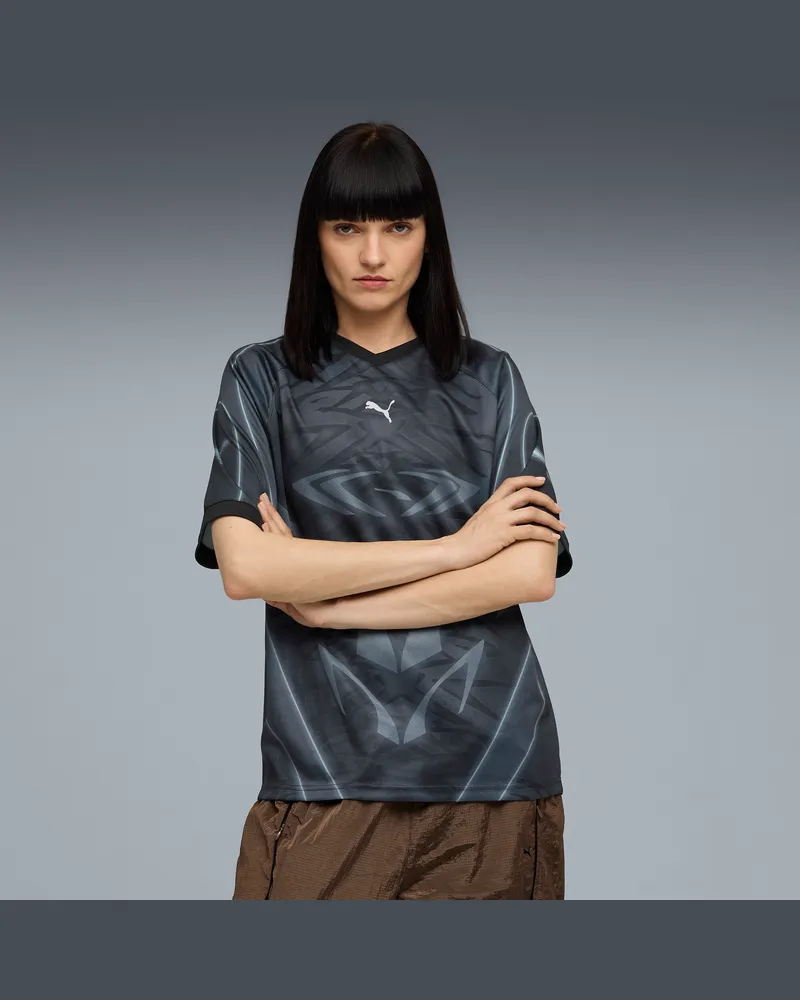 Puma TECH Allover-Print Relaxed Fußballtrikot Unisex, Kleidung, Schwarz Schwarz