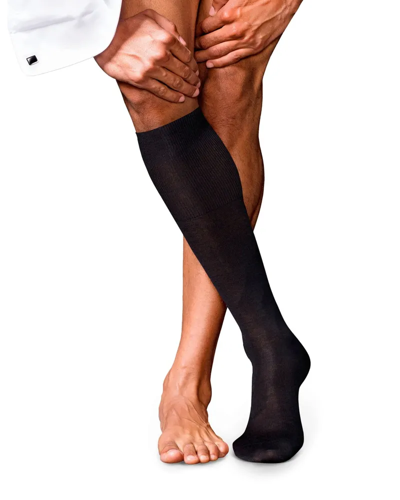 Falke Kniestrümpfe No. 9 mit edler ägyptischer Karnak-Baumwolle in Anthrazit