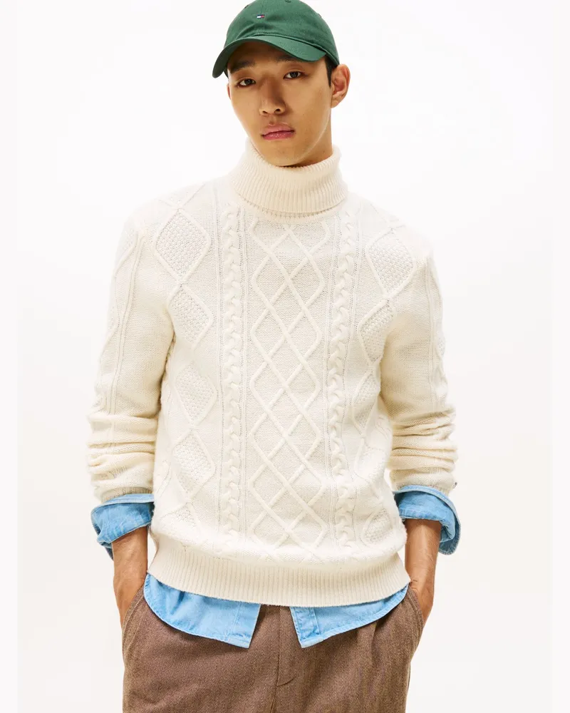 Tommy Hilfiger Rollkragenpullover mit Zopfmuster und Kaschmiranteil in Offwhite
