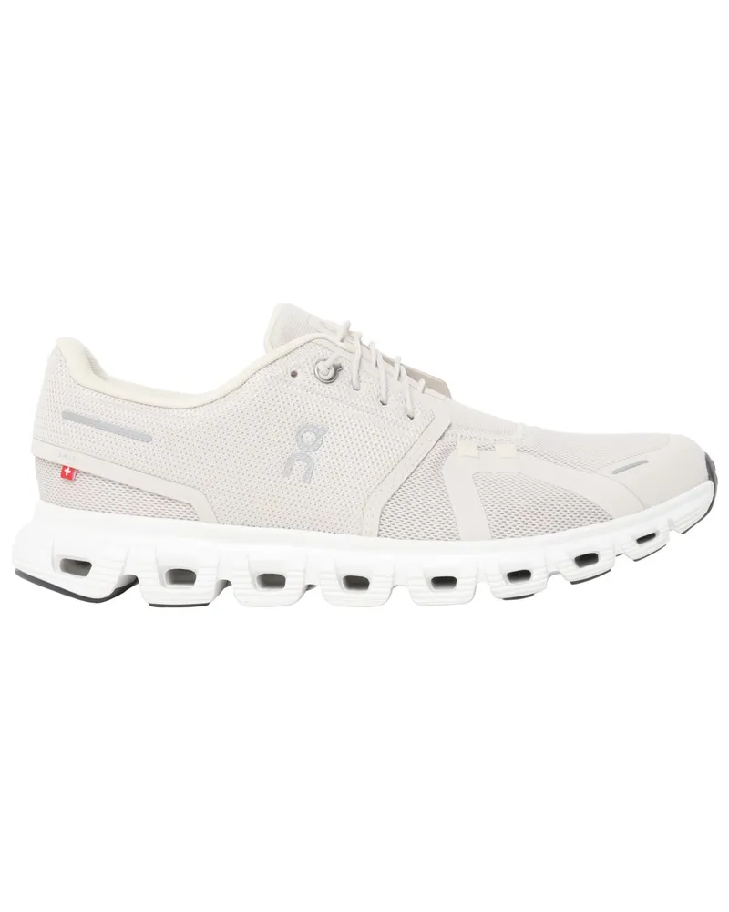 ON Ultraleichte Runner Sneaker Cloud 6 mit Speed-Schnürung in Offwhite
