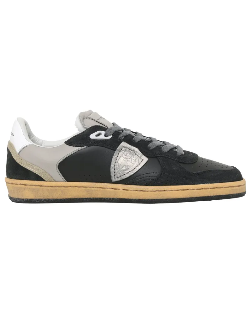 Philippe Model Low Top-Sneaker aus Leder mit Wildleder-Overlays in Schwarz