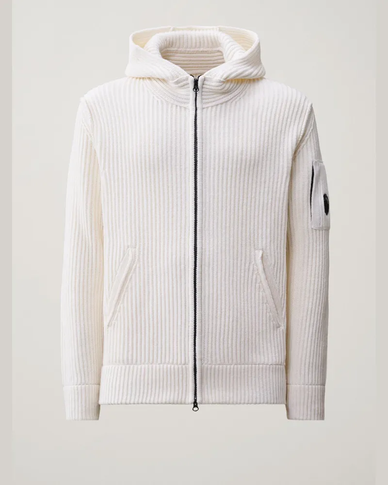 C.P. Company Grobstrickjacke aus einem Woll-Mix mit Kapuze in Offwhite