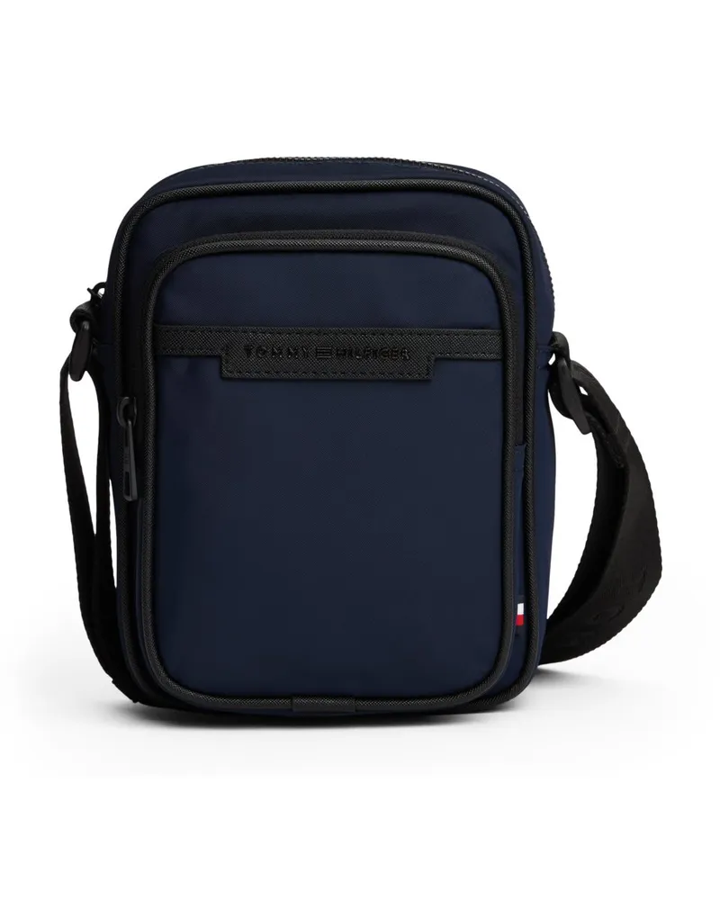 Tommy Hilfiger Crossbody-Reportertasche mit erhabenem Metall-Logo in Blau