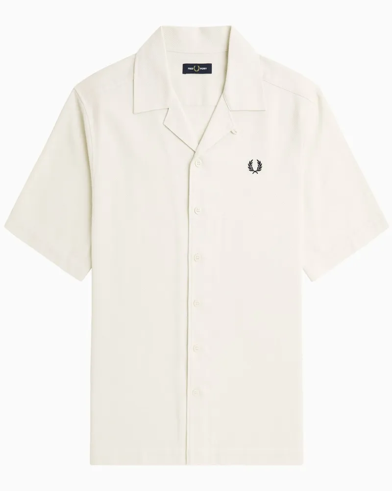 Fred Perry Strukturiertes Kurzarmhemd mit Logo-Stickerei und Resortkragen in Offwhite