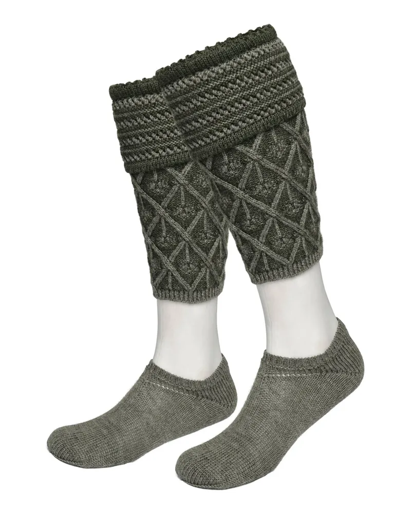 Gottseidank Set aus traditionellen Sneakersocken und Strick-Loferl in Oliv