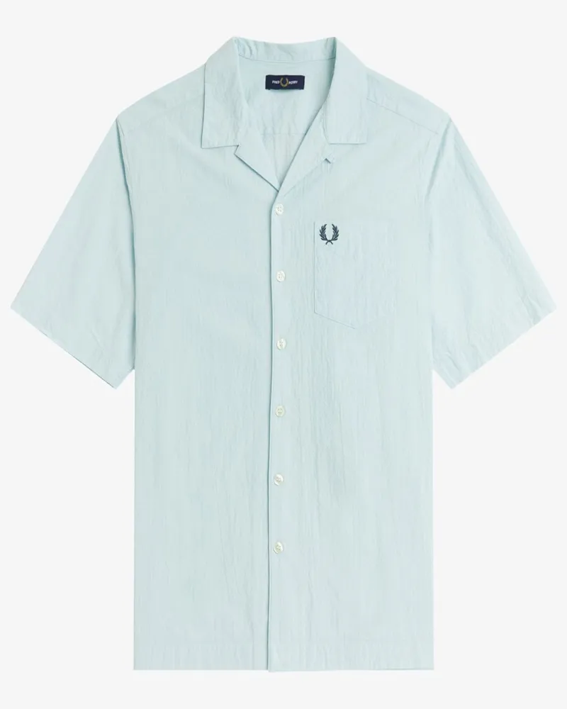Fred Perry Kurzärmliges Seersucker-Hemd mit Stretchanteil und Brusttasche in Hellblau
