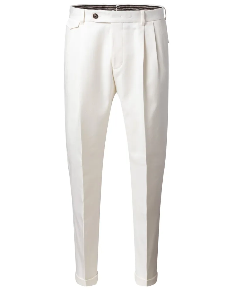 windsor. Baumwollhose mit doppelter Bundfalte und Stretch, Shaped Fit in Offwhite