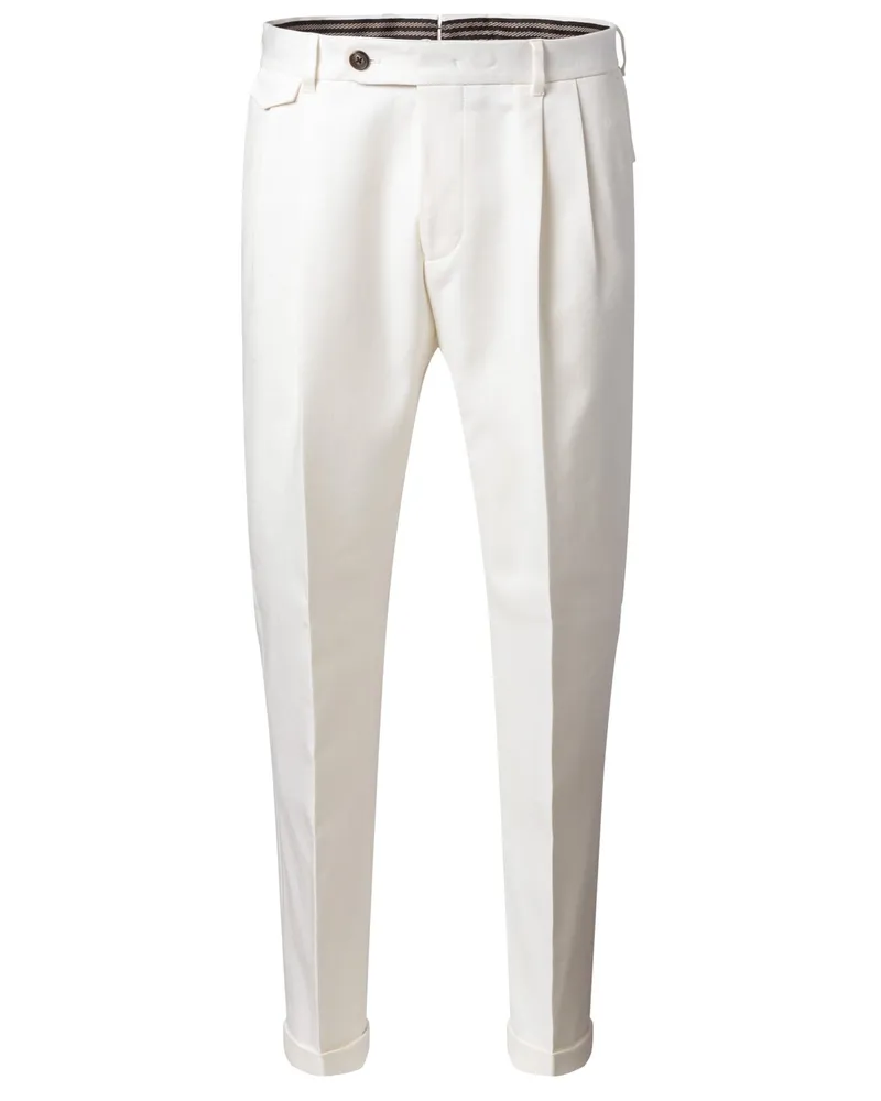 windsor. Baumwollhose mit doppelter Bundfalte und Stretch, Shaped Fit in Offwhite
