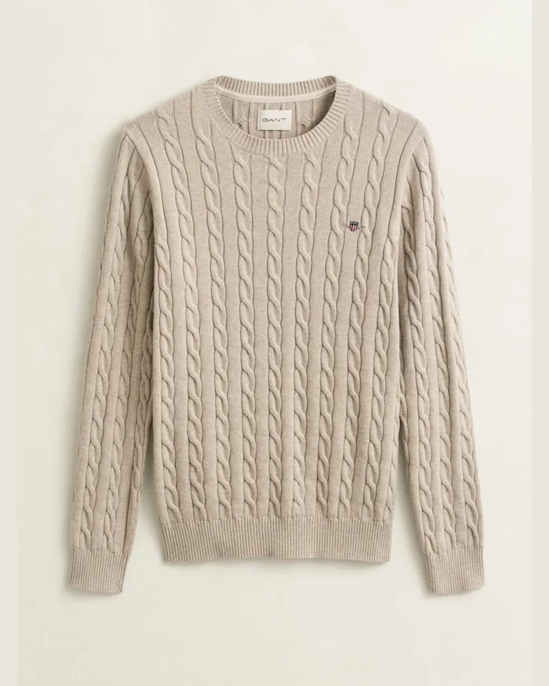 Gant Rundhalspullover aus Baumwolle mit Zopfmuster und kleiner Logo-Stickerei in Beige