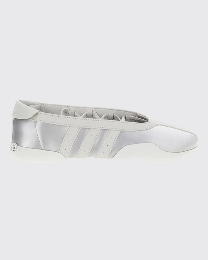 adidas Taekwondo Mei Ballerinas aus Satin mit Schnürbändern und 3-Streifen-Logo Silber