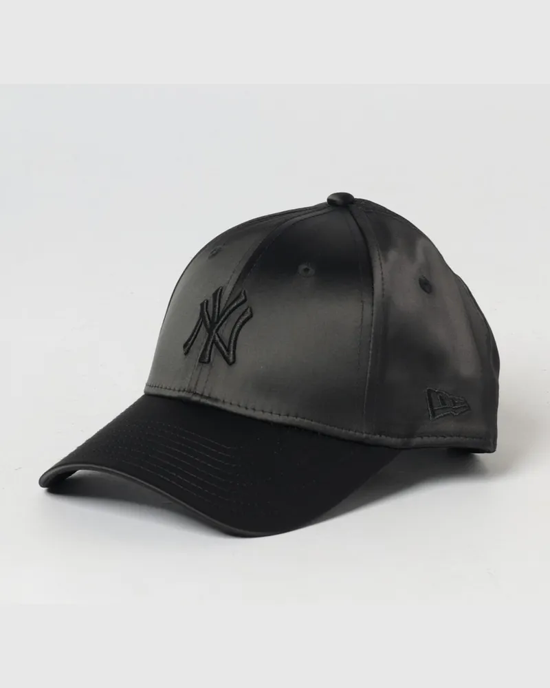 New Era 9Forty NY Yankees Satinkappe mit gesticktem Logo Schwarz