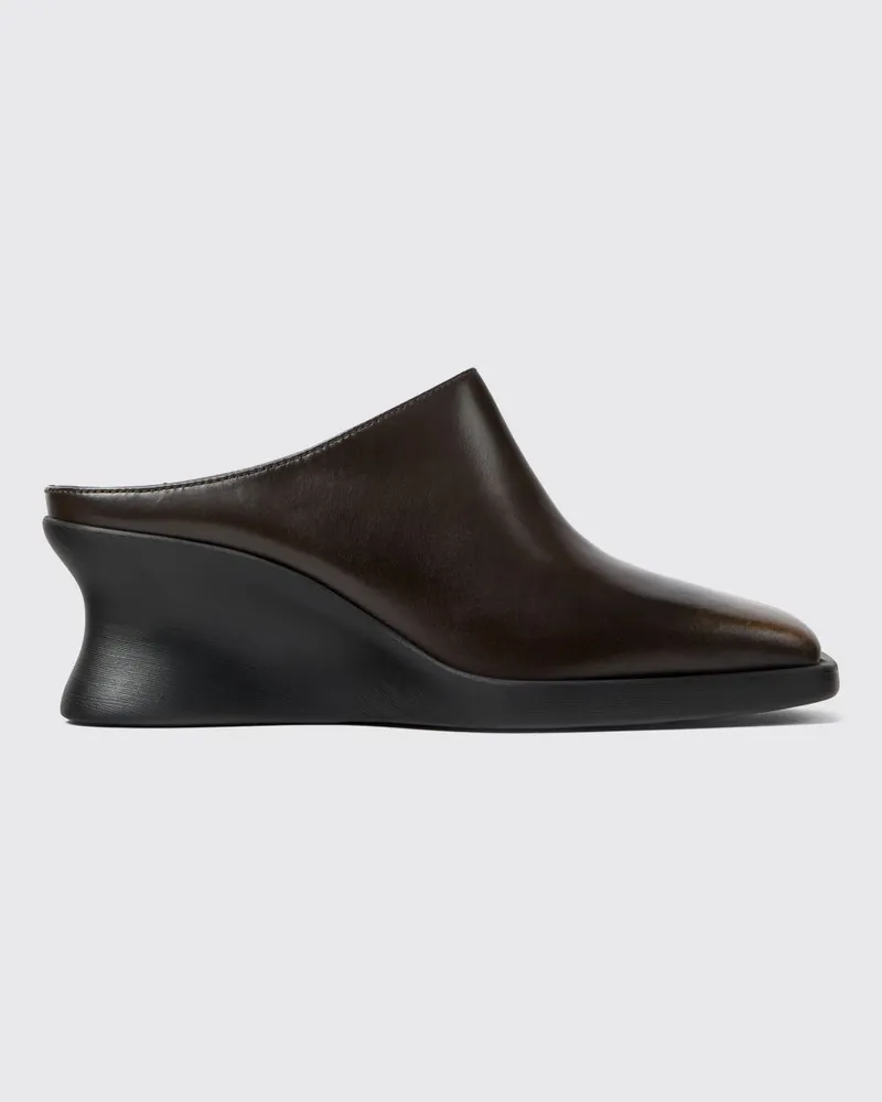 Camper Louise Keil-Mules aus Leder mit eckiger Spitze Braun