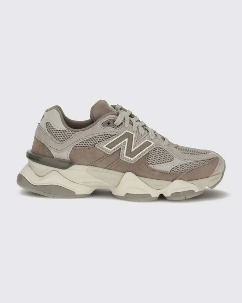 New Balance 9060 Sneakers aus Veloursleder und Mesh mit Chunky-Sohle Grau