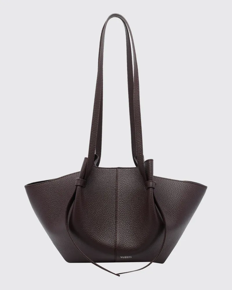 YUZEFI Mochi Schultertasche von aus genarbtem Kalbsleder mit ausgestelltem Design Braun