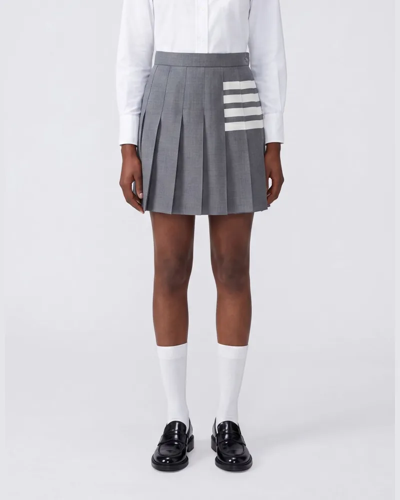 Thom Browne Plissierter Minirock aus Wolle mit 4-Bar-Detail Grau