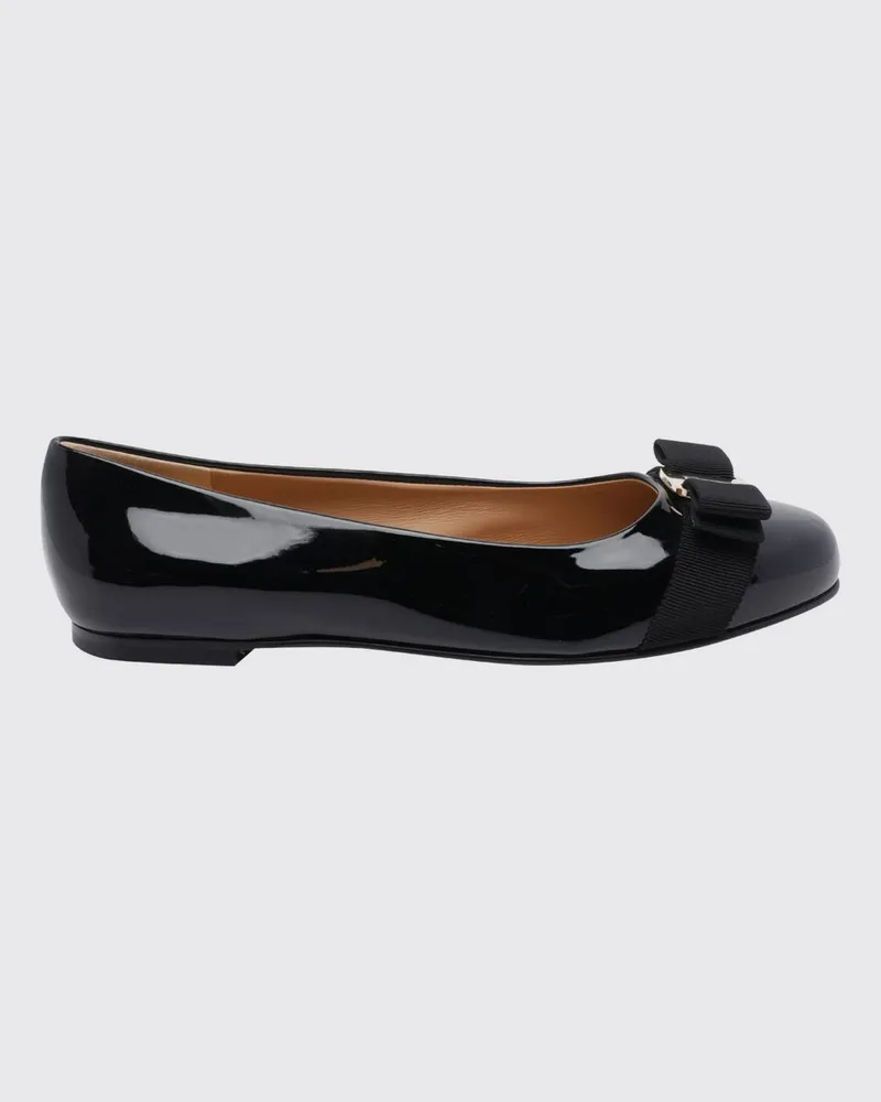 Ferragamo Varina Ballerinas aus Lackleder mit ikonischer Schleife Schwarz