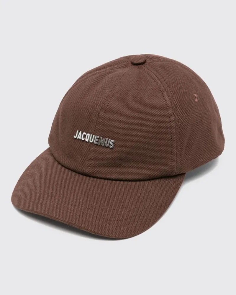 Jacquemus Baseballkappe aus Baumwolle mit Metall-Logo und Riemen Braun
