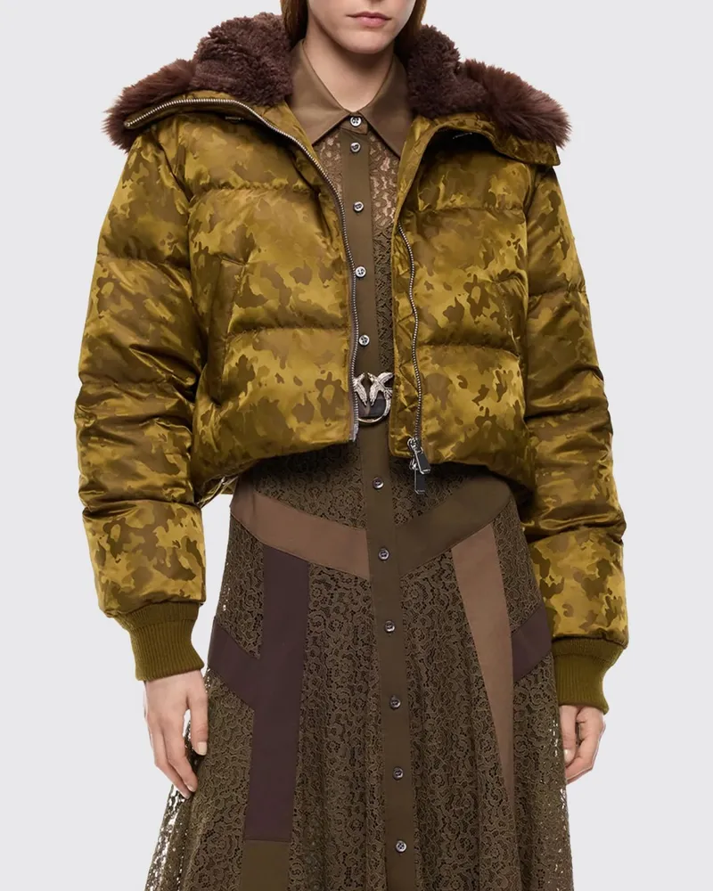 Pinko Gesteppte Bomberjacke im Cropped-Schnitt mit Camouflage-Print und Shearling-Kapuze Braun