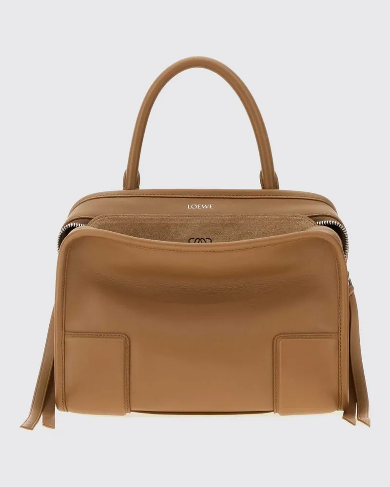 Loewe Kleine Amazona Handtasche aus Kalbsleder mit geprägtem Logo Braun
