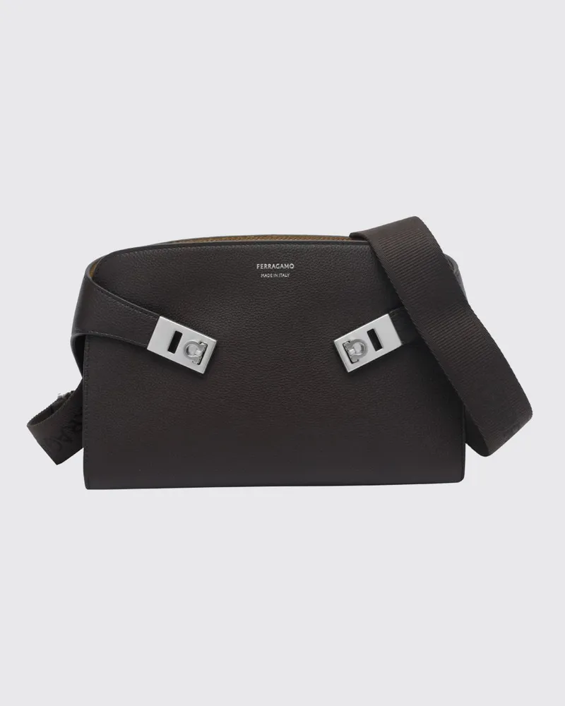 Ferragamo Hug Umhängetasche aus genarbtem Kalbsleder mit Logo Braun