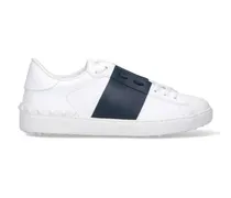 Low-Top Sneaker 