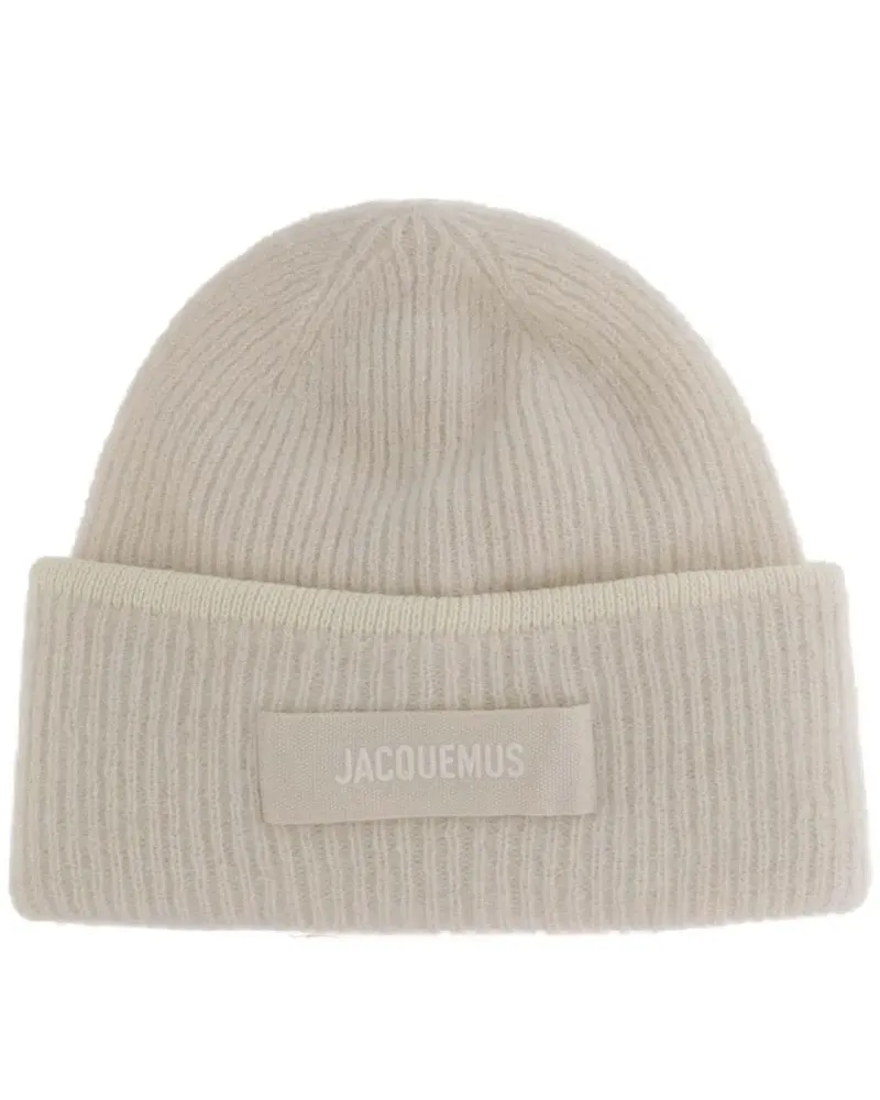 Jacquemus Caps & Mützen Ribbed Wool Blend Beanie With Logo Patch weiß Weiß