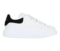 Low-Top Sneaker 