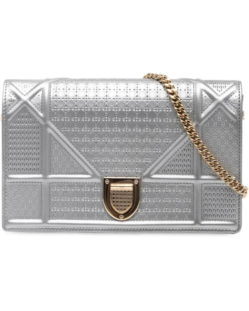 Dior Hobo Bags Metallic Patent Microcannage Diorama Wallet on Cha silberfarben Silber