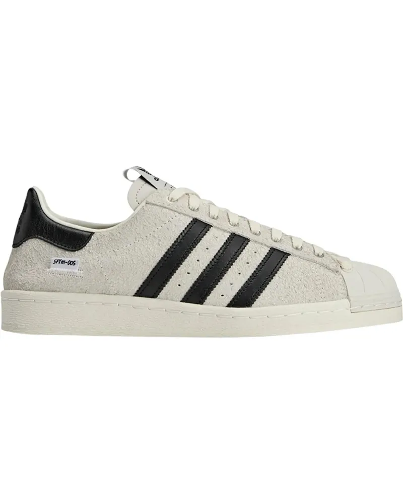 adidas Low-Top Sneaker SUPERSTAR 82 SFTM CREWHT/CBLAC schwarz Schwarz