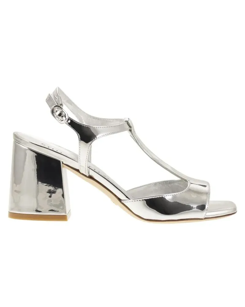 Stuart Weitzman Sandalen Flareblock - Mirrored Leather T-Sandal silberfarben Silber