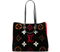 Hobo Bags Monogram Giant Shearling Teddy Onthego GM schwarz